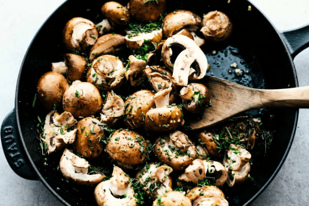 Chili Garlic Mushroom Preparation